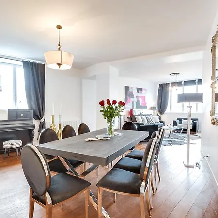 Sweet Inn - Ravignan Apartment Paris