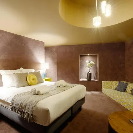 Sweet Inn - Ravignan Apartment Paris
